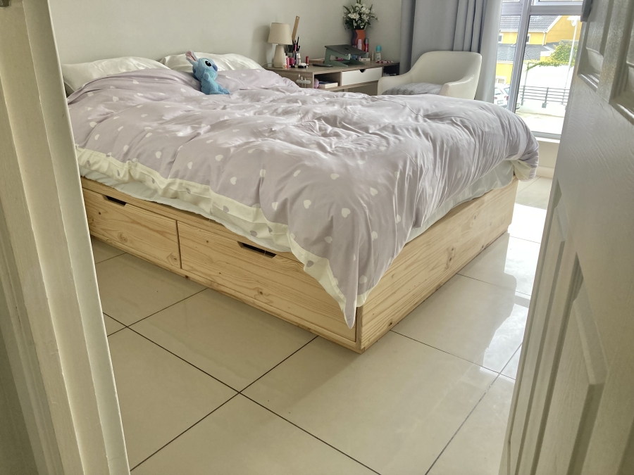 To Let 1 Bedroom Property for Rent in Kenilworth Upper Western Cape